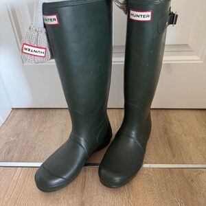 Hunter Original Tall Hunter Green, Size UK 7, US 8m/9F EU 40/41 with Hunter boot